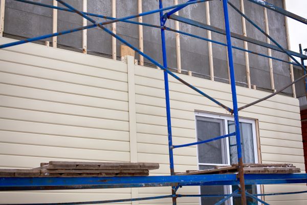 Loose Cladding Repair in Lubbock